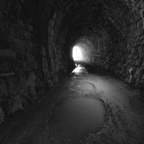 Parenzana - Eisenbahntunnel zwischen Oprtalj und Motovun